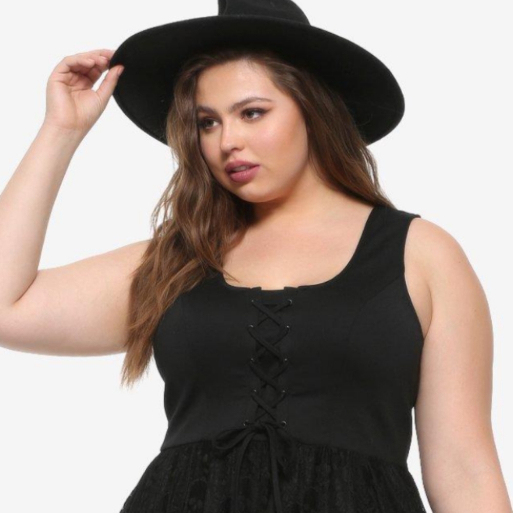 Hot topic witches hat